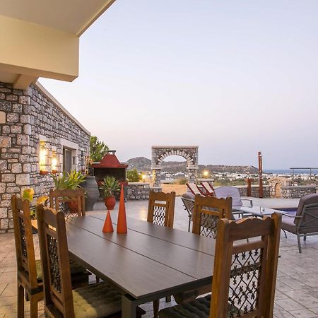 Des & Coo Luxury Villa With Private Pool Φαληράκι Εξωτερικό φωτογραφία