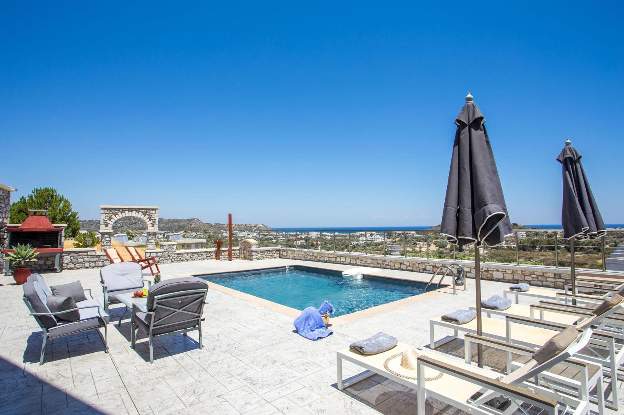 Des & Coo Luxury Villa With Private Pool Φαληράκι Εξωτερικό φωτογραφία